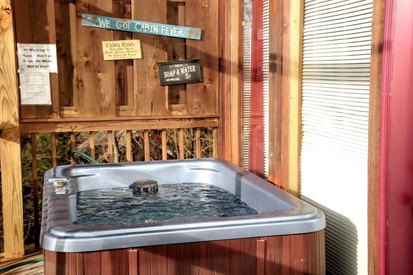 Villa Views I Mins To Dollywood I Hot Tub I Pool Table à Sevierville Extérieur photo